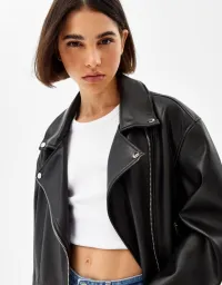 Oversize-Bikerjacke aus Kunstleder